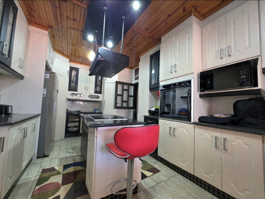 3 Bedroom Property for Sale in Doon Heights KwaZulu-Natal