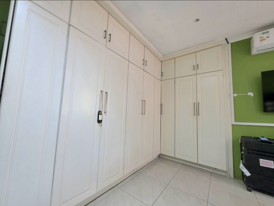 3 Bedroom Property for Sale in Doon Heights KwaZulu-Natal