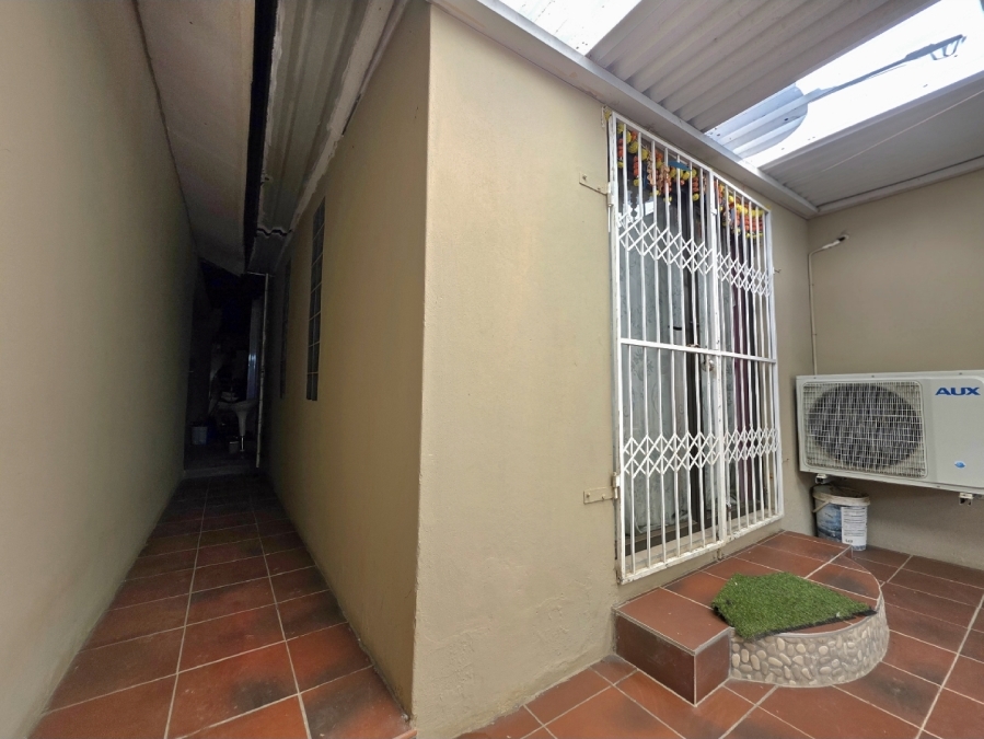 3 Bedroom Property for Sale in Doon Heights KwaZulu-Natal