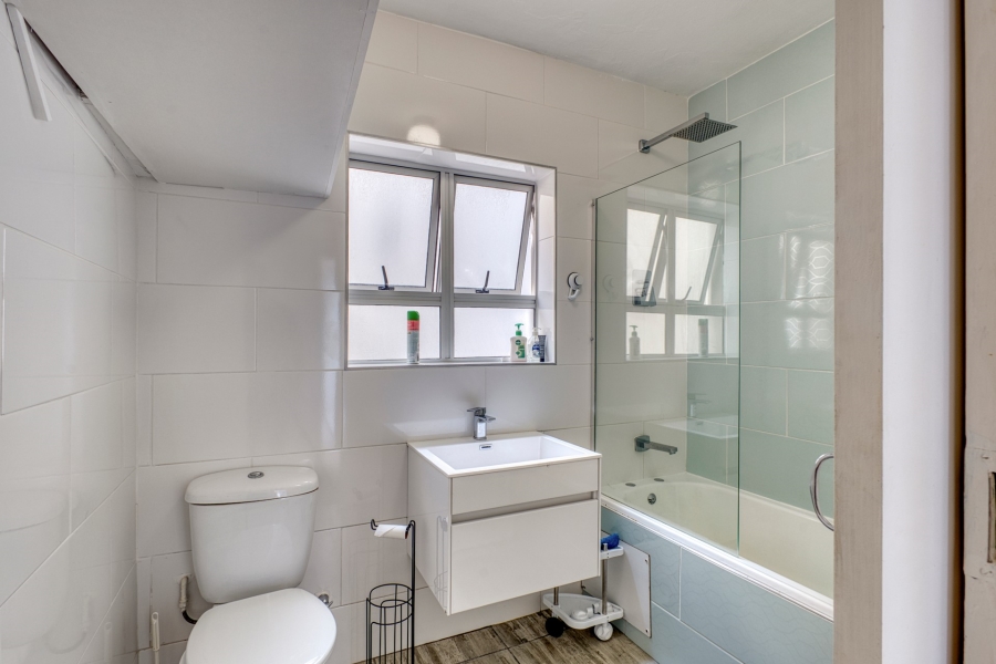 1 Bedroom Property for Sale in North Beach KwaZulu-Natal