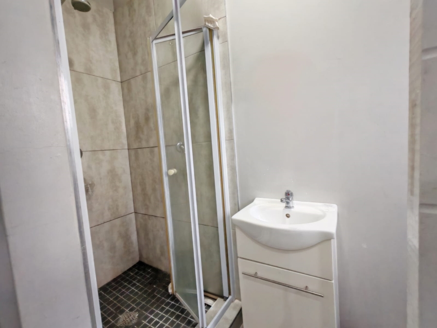 2 Bedroom Property for Sale in Park Hill KwaZulu-Natal