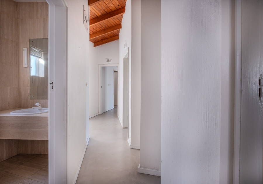 To Let 4 Bedroom Property for Rent in Umhlanga KwaZulu-Natal