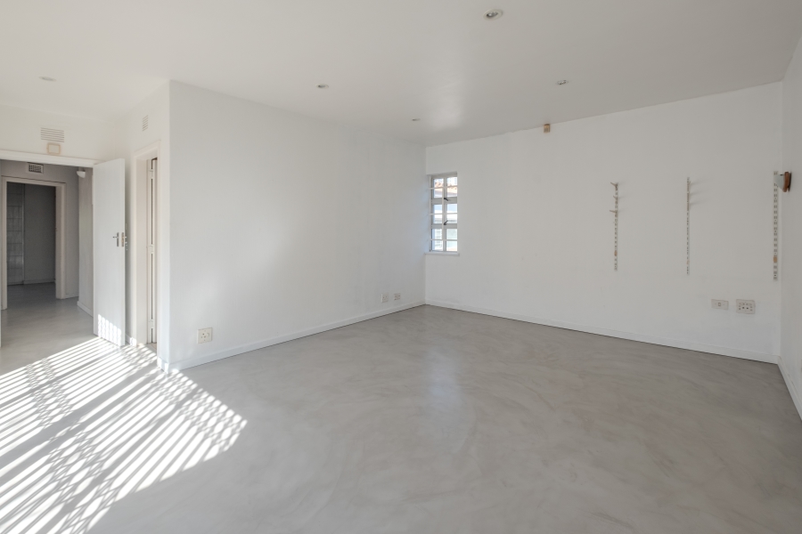 To Let 4 Bedroom Property for Rent in Umhlanga KwaZulu-Natal