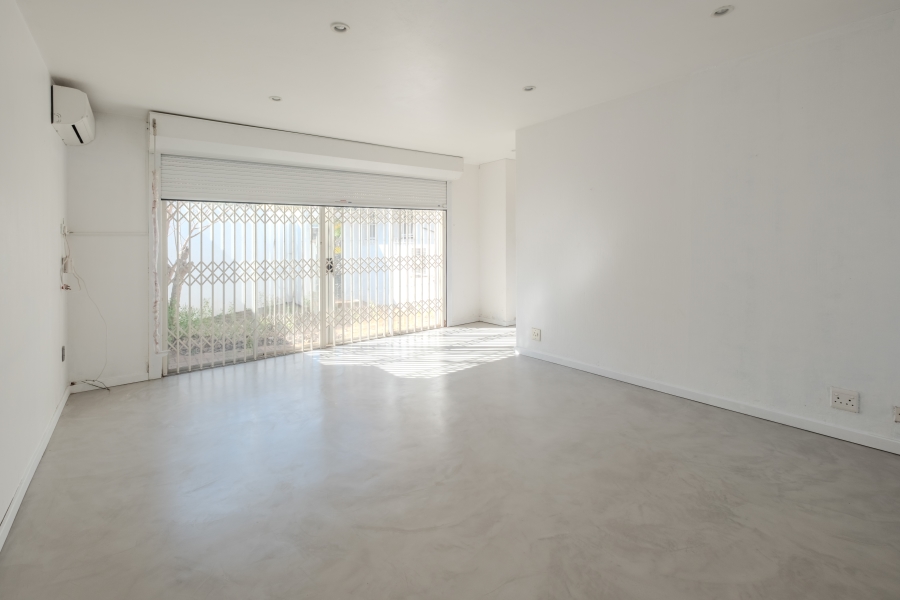 To Let 4 Bedroom Property for Rent in Umhlanga KwaZulu-Natal