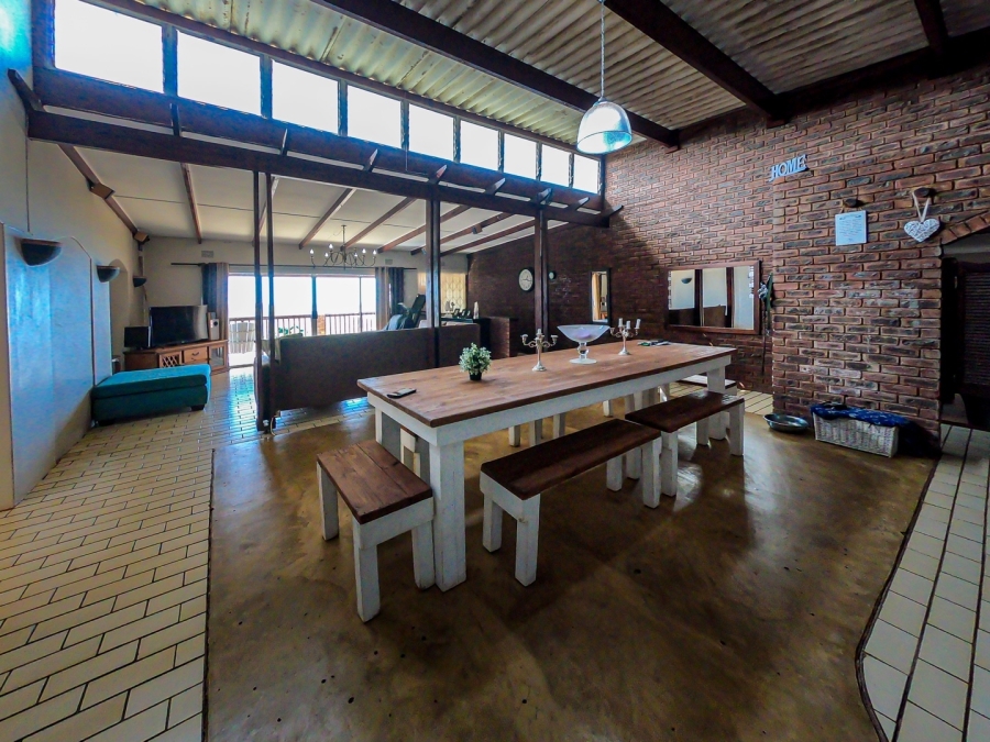 4 Bedroom Property for Sale in Freeland Park KwaZulu-Natal