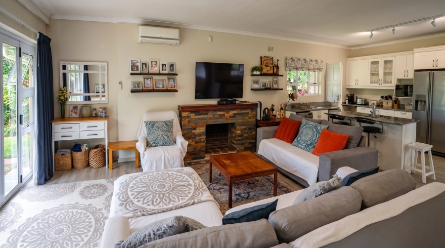 4 Bedroom Property for Sale in Mountain Homes KwaZulu-Natal