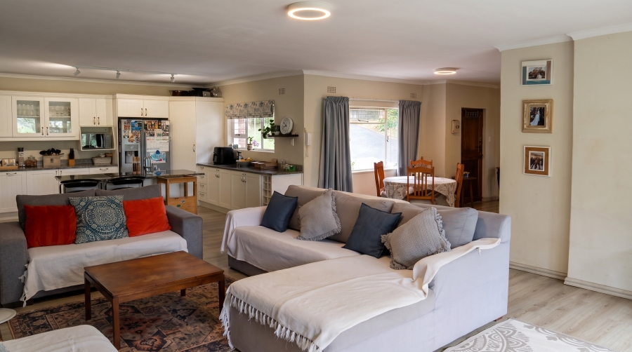 4 Bedroom Property for Sale in Mountain Homes KwaZulu-Natal