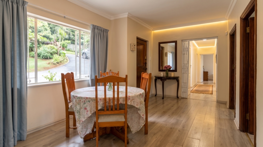 4 Bedroom Property for Sale in Mountain Homes KwaZulu-Natal
