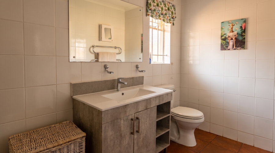 4 Bedroom Property for Sale in Mountain Homes KwaZulu-Natal