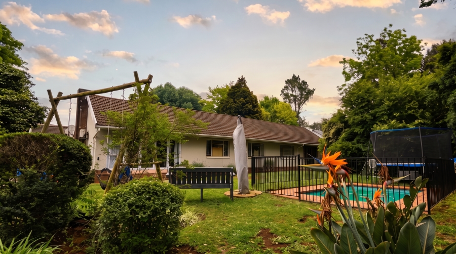 4 Bedroom Property for Sale in Mountain Homes KwaZulu-Natal
