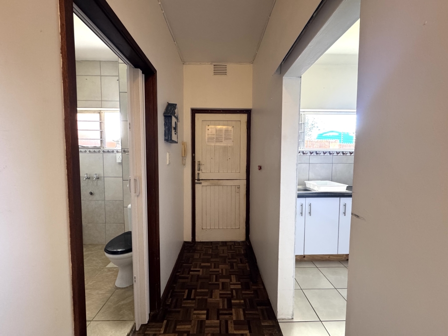 1 Bedroom Property for Sale in Scottburgh Central KwaZulu-Natal