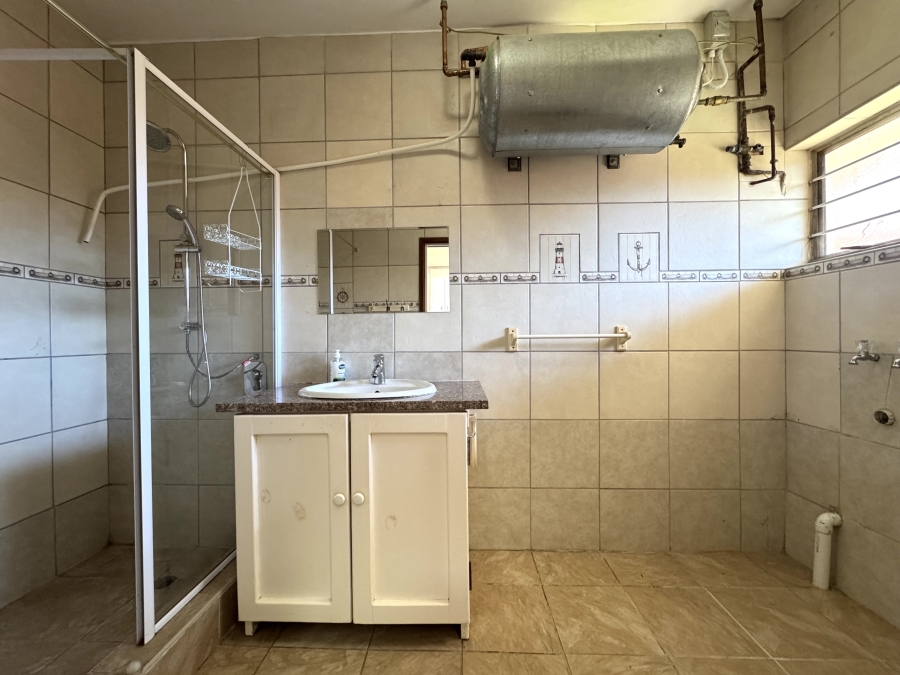 1 Bedroom Property for Sale in Scottburgh Central KwaZulu-Natal
