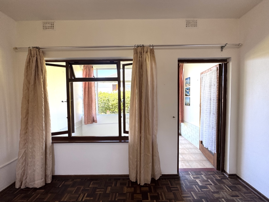 1 Bedroom Property for Sale in Scottburgh Central KwaZulu-Natal