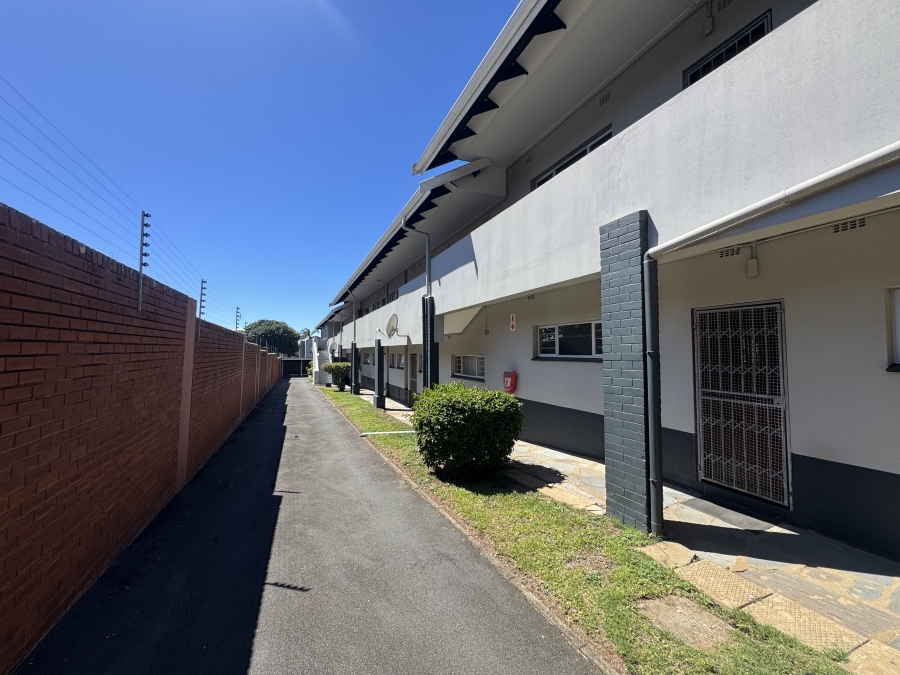1 Bedroom Property for Sale in Scottburgh Central KwaZulu-Natal