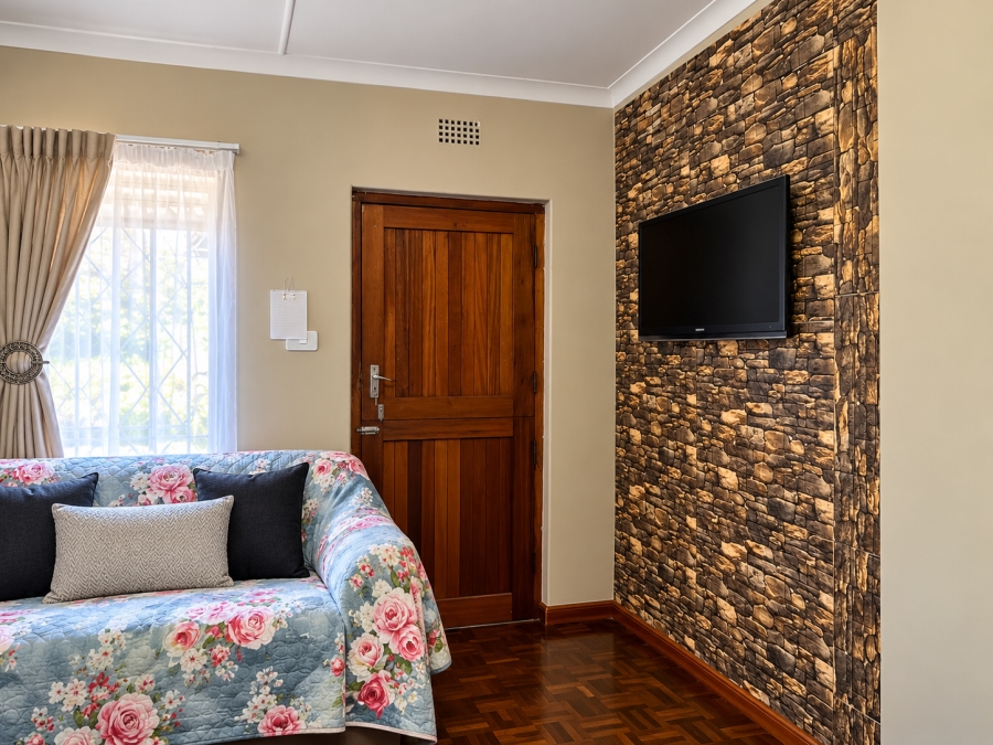 8 Bedroom Property for Sale in Pelham KwaZulu-Natal