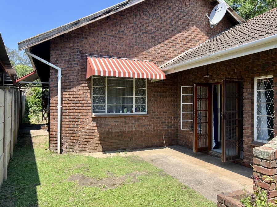 8 Bedroom Property for Sale in Pelham KwaZulu-Natal