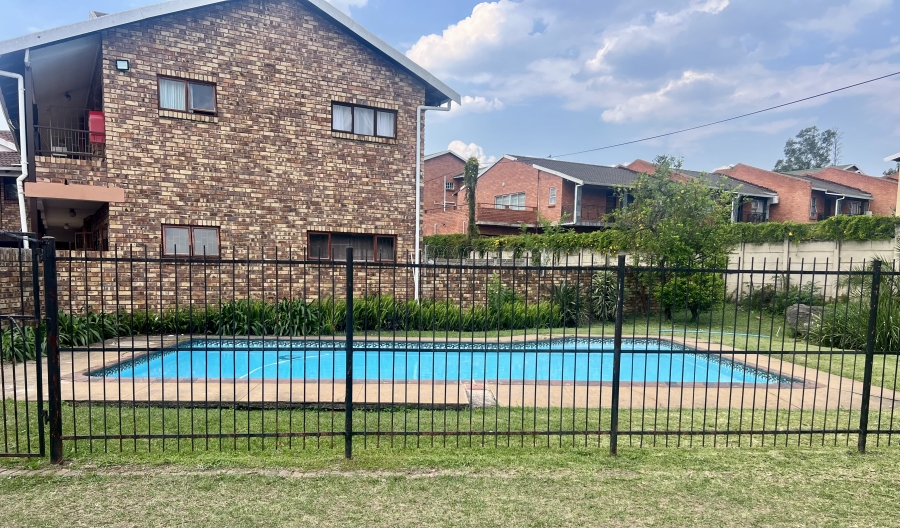 8 Bedroom Property for Sale in Pelham KwaZulu-Natal