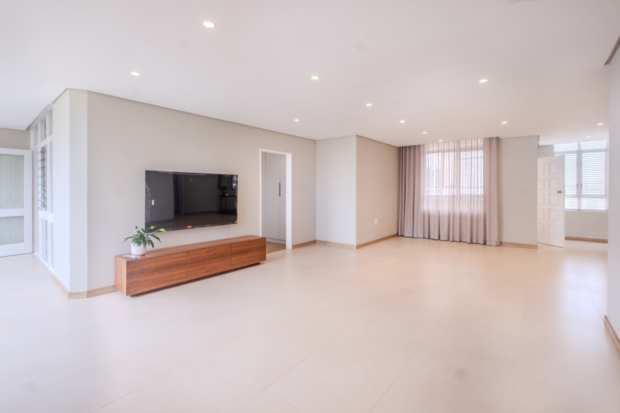 2 Bedroom Property for Sale in Umhlanga KwaZulu-Natal