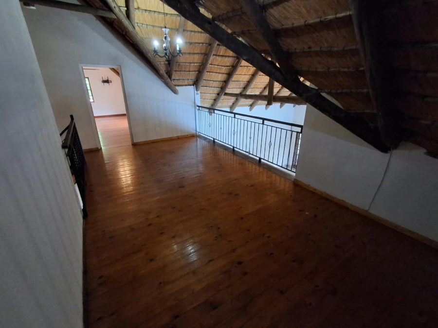 4 Bedroom Property for Sale in Meer En See KwaZulu-Natal