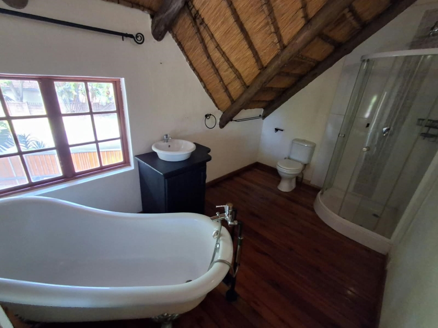 4 Bedroom Property for Sale in Meer En See KwaZulu-Natal