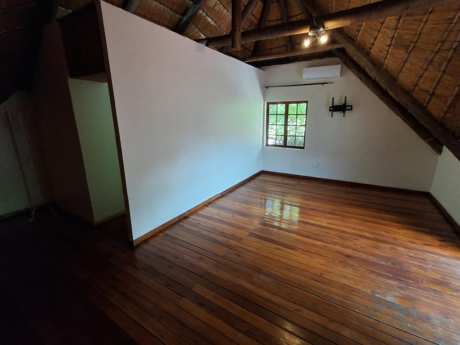 4 Bedroom Property for Sale in Meer En See KwaZulu-Natal
