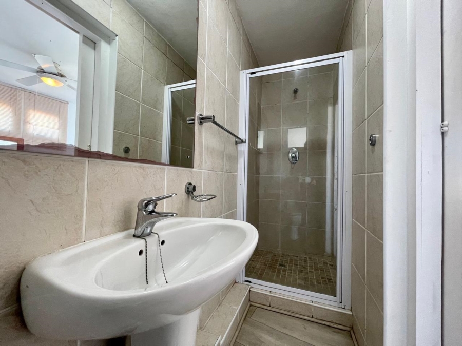 4 Bedroom Property for Sale in Shakas Rock KwaZulu-Natal