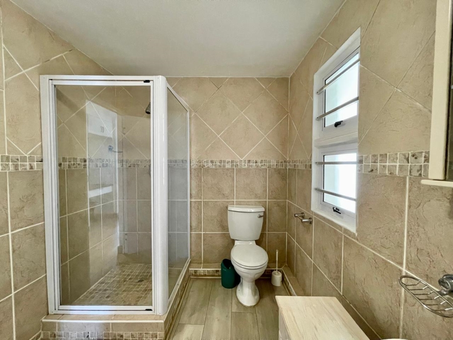 4 Bedroom Property for Sale in Shakas Rock KwaZulu-Natal