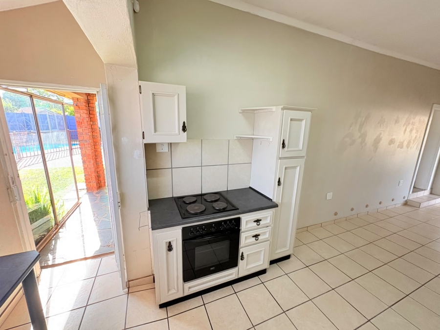 To Let 5 Bedroom Property for Rent in Pioneer Park KwaZulu-Natal