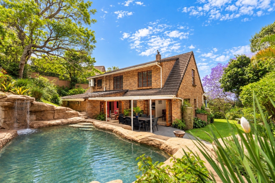 4 Bedroom Property for Sale in Kloof KwaZulu-Natal