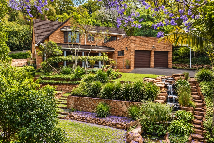 4 Bedroom Property for Sale in Kloof KwaZulu-Natal