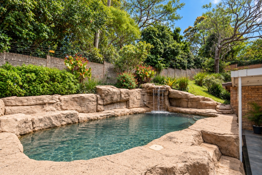 4 Bedroom Property for Sale in Kloof KwaZulu-Natal