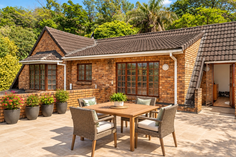 4 Bedroom Property for Sale in Kloof KwaZulu-Natal