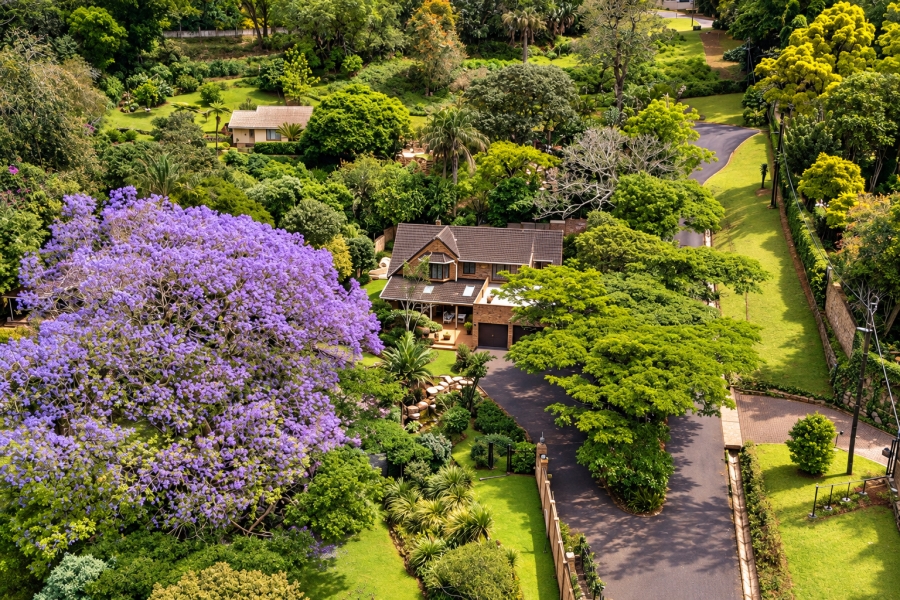 4 Bedroom Property for Sale in Kloof KwaZulu-Natal