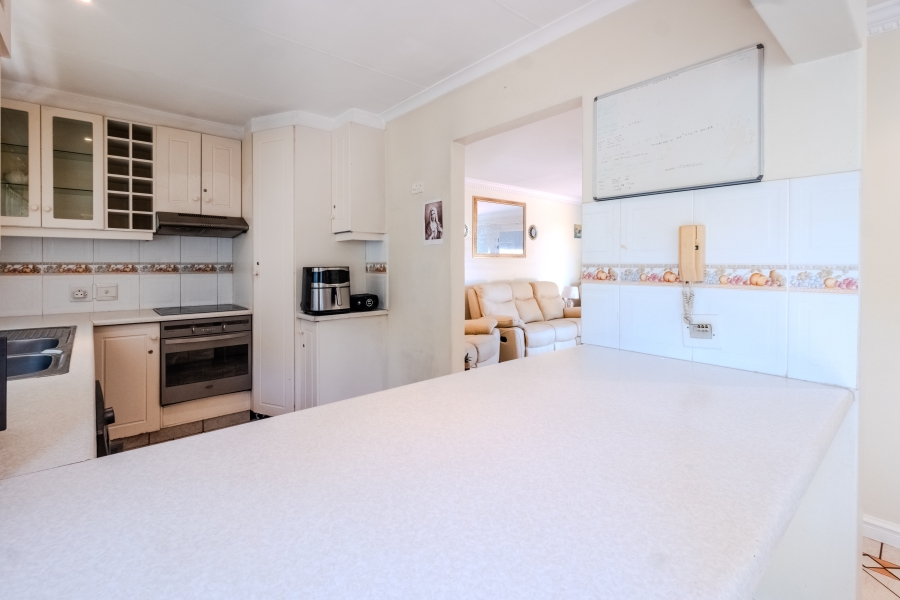 3 Bedroom Property for Sale in Somerset Park KwaZulu-Natal