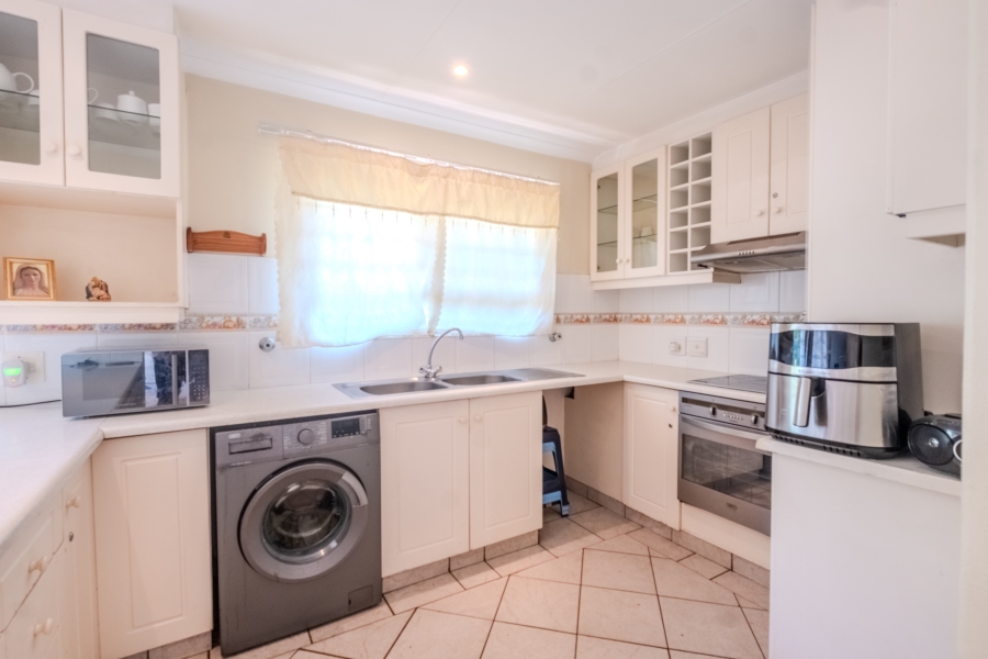 3 Bedroom Property for Sale in Somerset Park KwaZulu-Natal