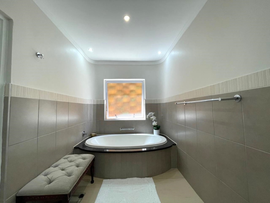 4 Bedroom Property for Sale in Simbithi Eco Estate KwaZulu-Natal