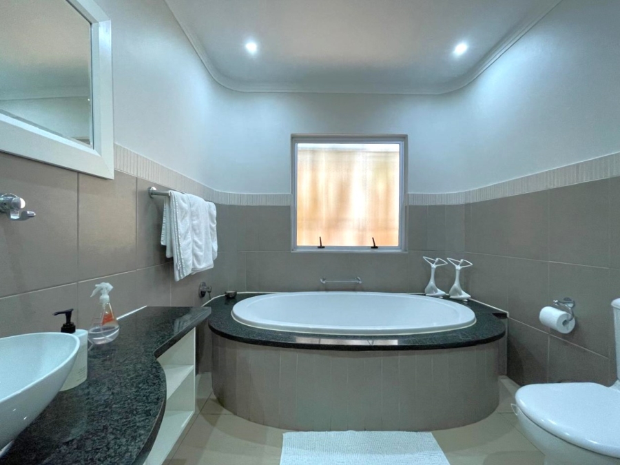 4 Bedroom Property for Sale in Simbithi Eco Estate KwaZulu-Natal