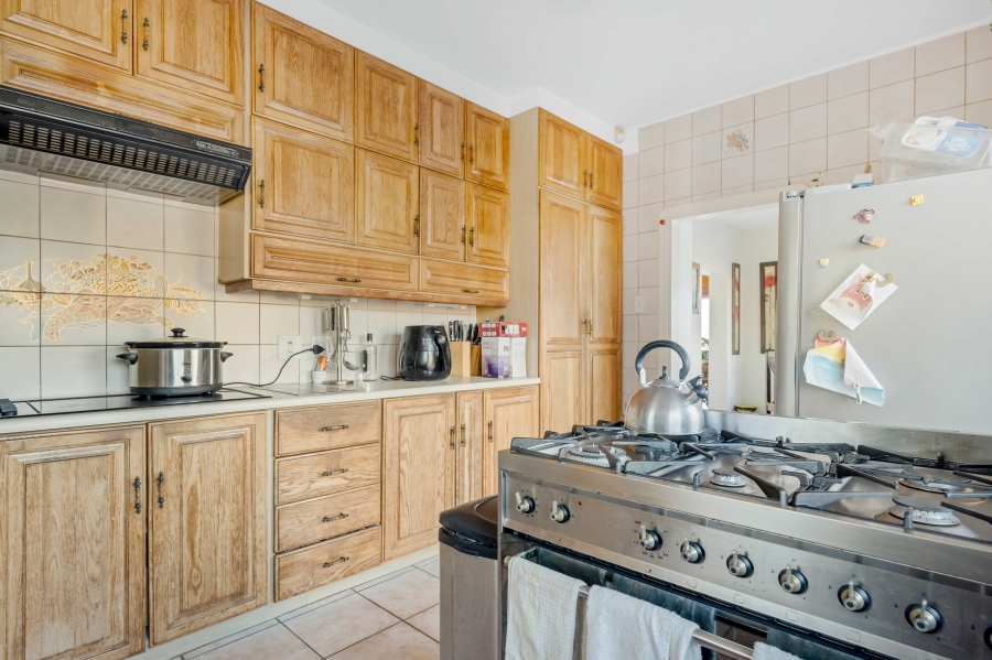 6 Bedroom Property for Sale in Athlone Park KwaZulu-Natal