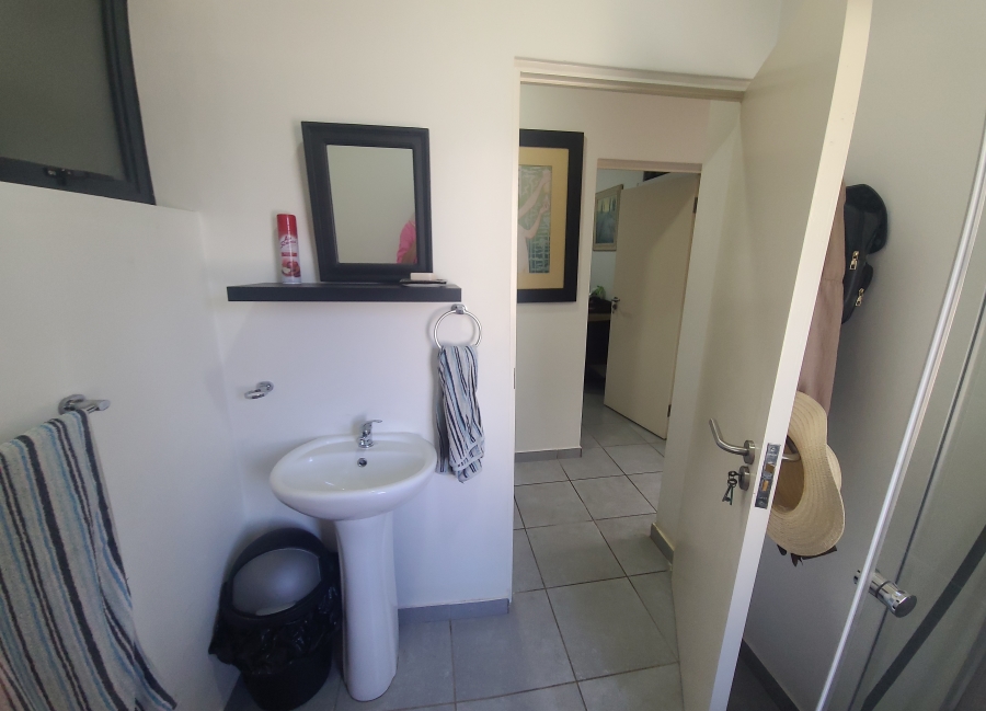 2 Bedroom Property for Sale in Sheffield Beach KwaZulu-Natal