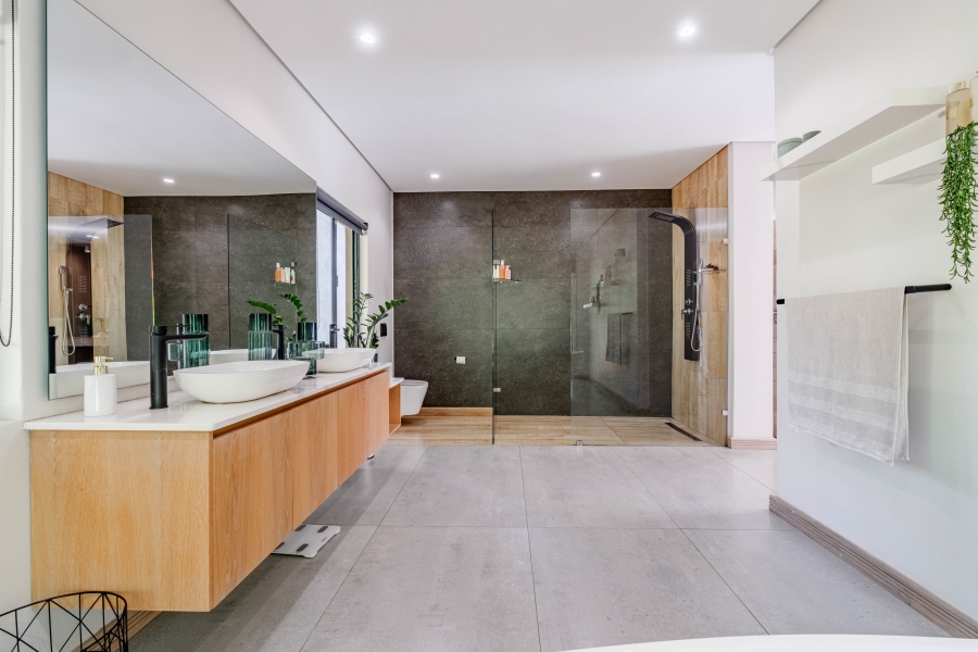 5 Bedroom Property for Sale in Simbithi Eco Estate KwaZulu-Natal
