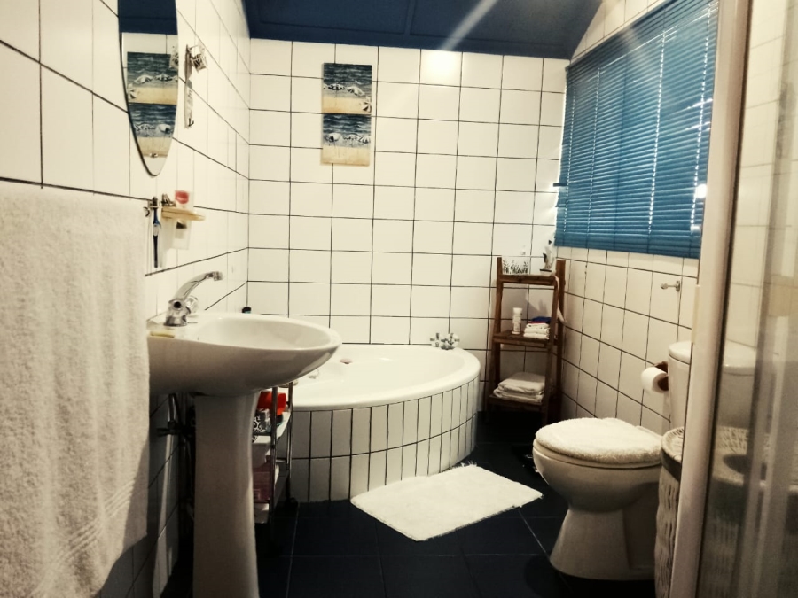 3 Bedroom Property for Sale in Mandeni KwaZulu-Natal