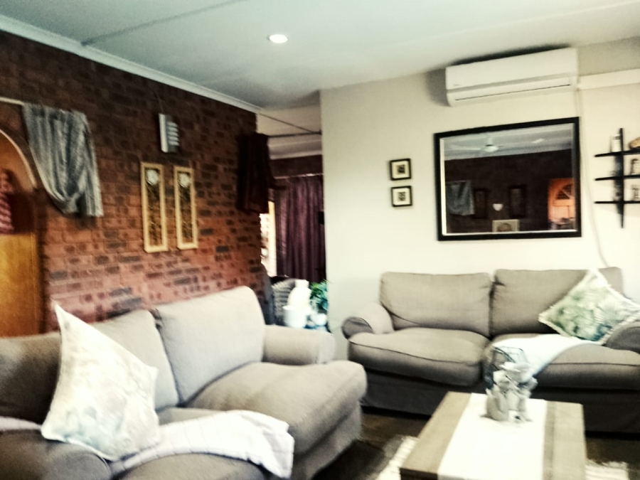 3 Bedroom Property for Sale in Mandeni KwaZulu-Natal