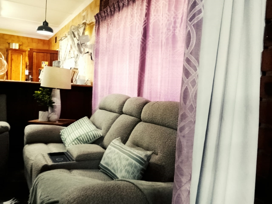 3 Bedroom Property for Sale in Mandeni KwaZulu-Natal