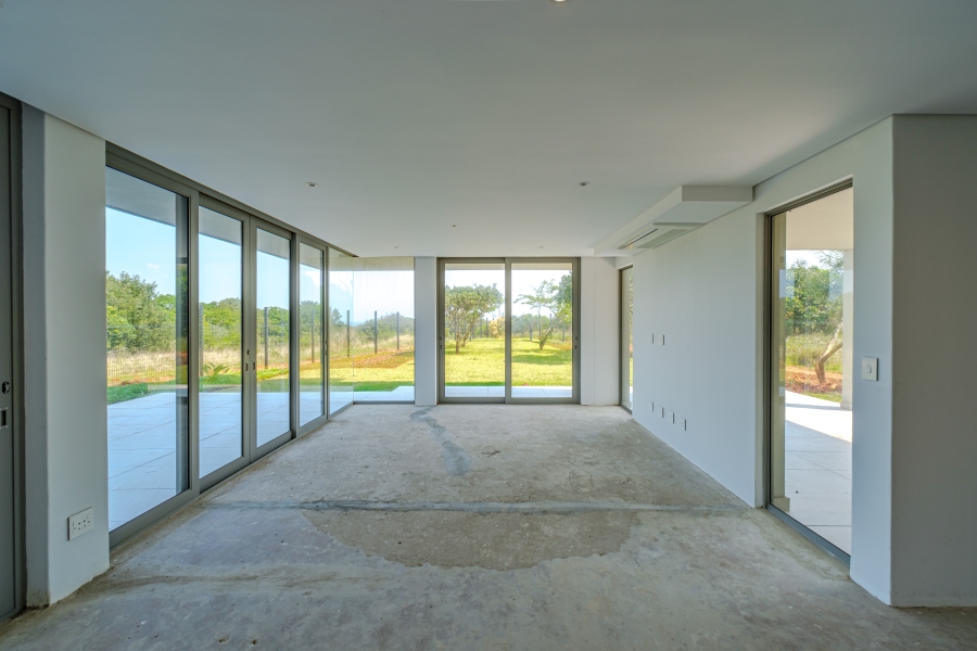 4 Bedroom Property for Sale in Sibaya Precinct KwaZulu-Natal