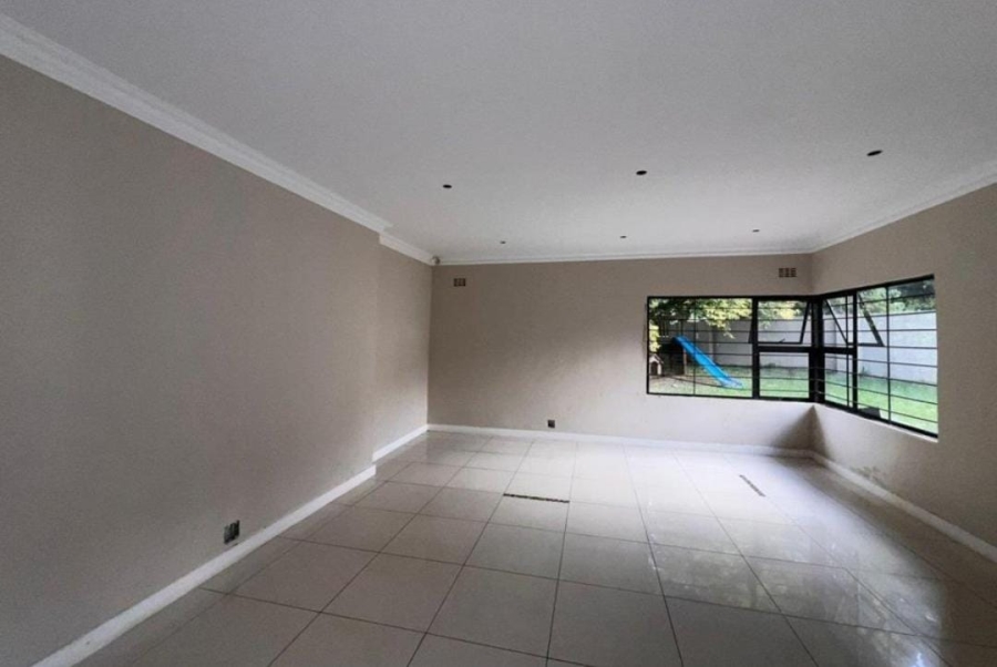 7 Bedroom Property for Sale in Blackridge KwaZulu-Natal