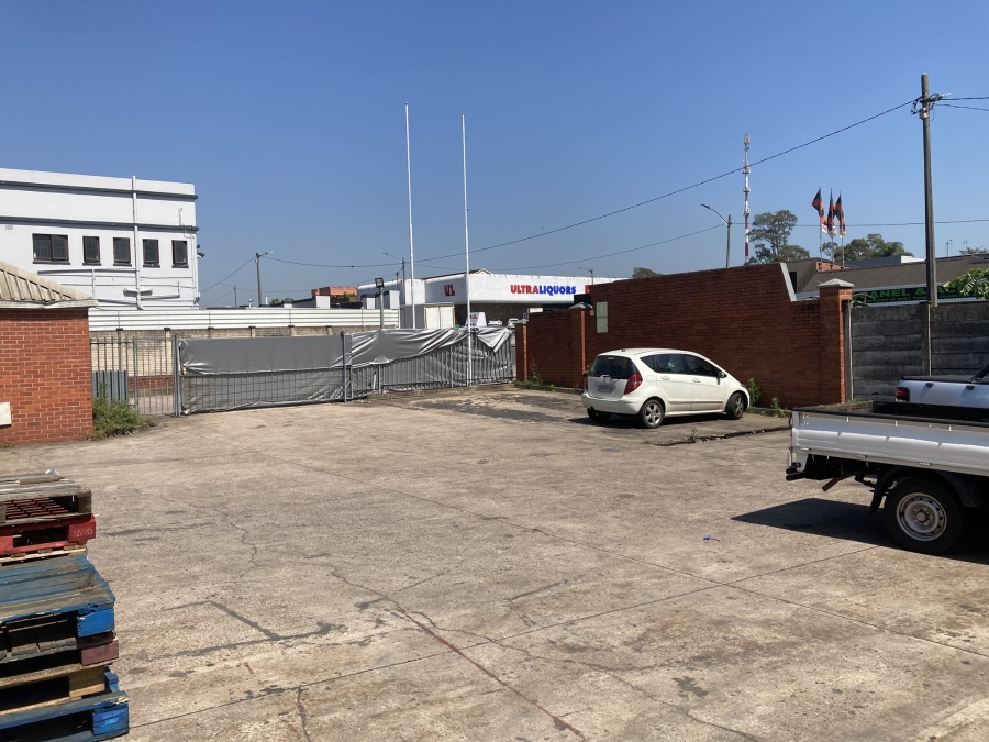 To Let Commercial Property for Rent in New Germany KwaZulu-Natal