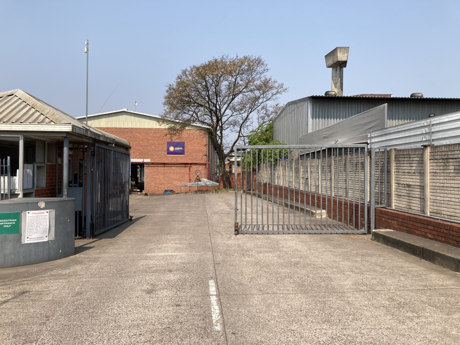 To Let Commercial Property for Rent in New Germany KwaZulu-Natal