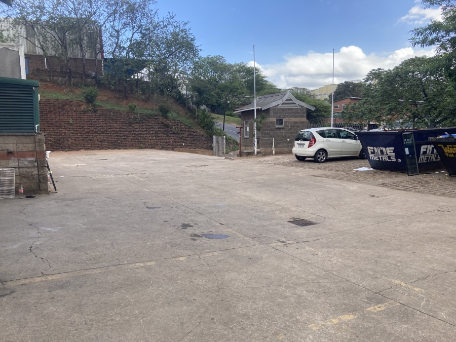 To Let Commercial Property for Rent in Westmead KwaZulu-Natal