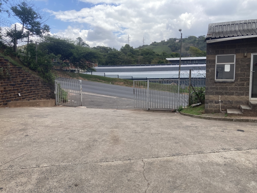 To Let Commercial Property for Rent in Westmead KwaZulu-Natal