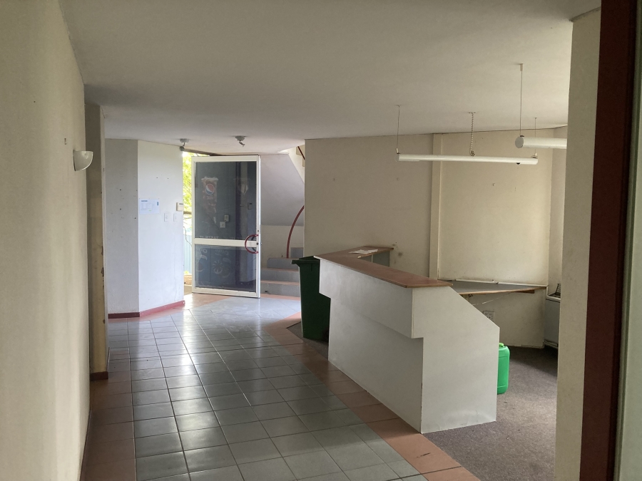 To Let Commercial Property for Rent in Westmead KwaZulu-Natal